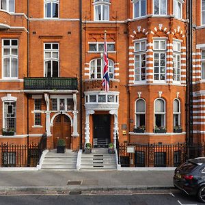 11 Cadogan Gardens